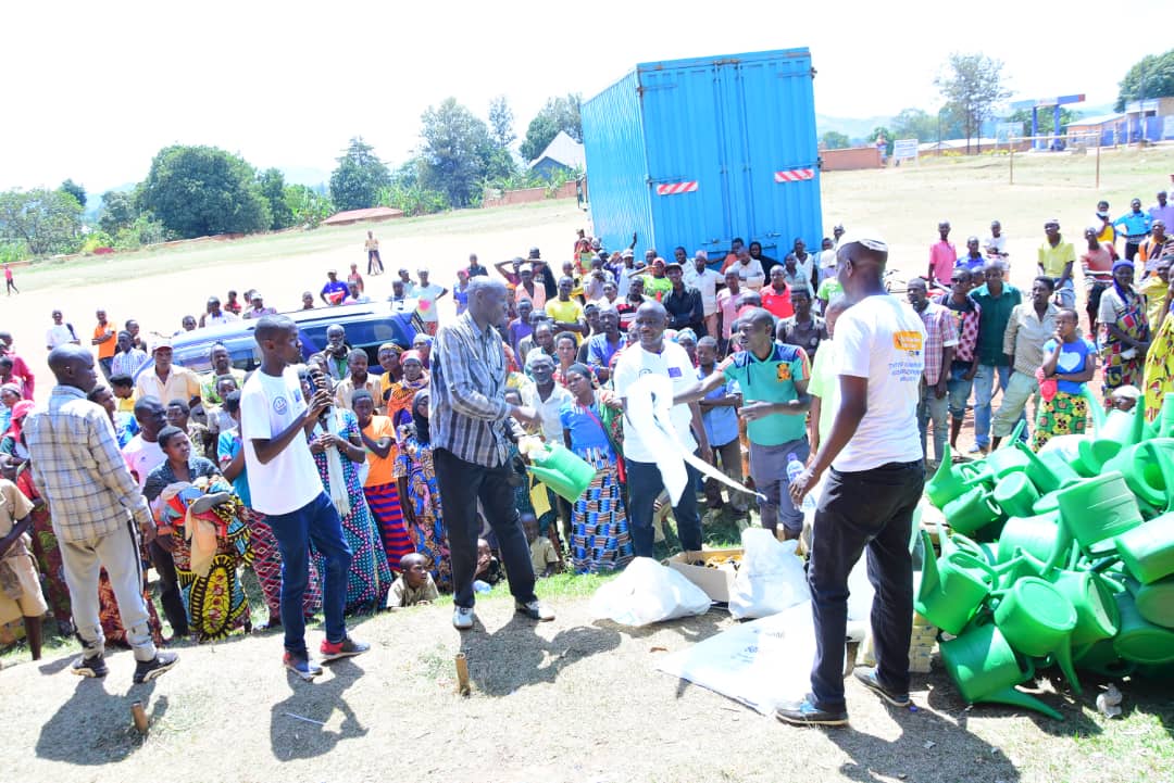 L’Association des Jeunes Leaders Unis pour le Développement Durable plaide pour la mise en place d’un programme de subvention du matériel agricole, et repeuplement du petit cheptel à travers la POSABU avec l’octroi des matériels agricoles aux agriculteurs et vulnérables des chefs-lieux des provinces